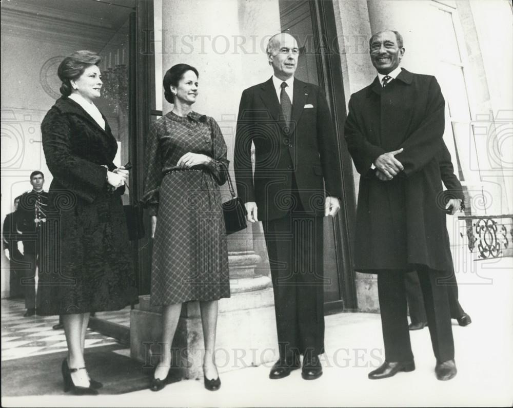 1981 Press Photo President Giscard D&#39;Estaing &amp; Pres Sadat - Historic Images