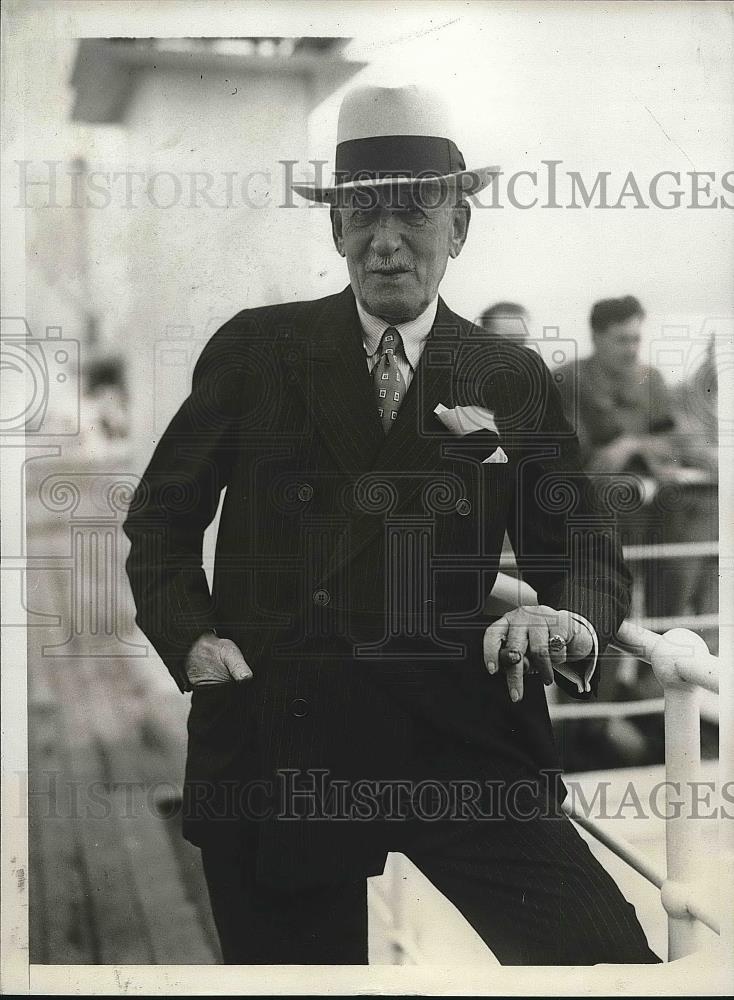 1934 Press Photo National Democratic Club Member Oscar Herman In New York - Historic Images