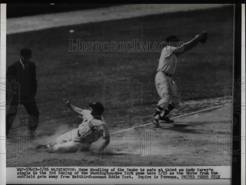 1954 Press Photo Gene Woodling of New York Yankees - nea47825 - Historic Images
