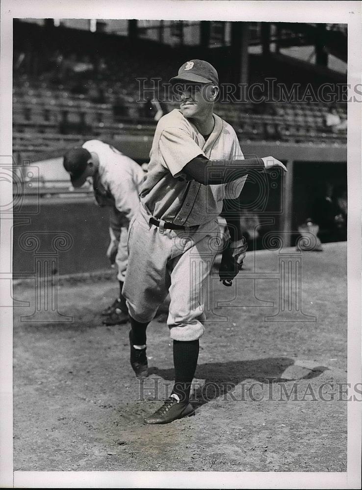 1935 Press Photo Alvin Crowder Pitcher Detroit Tigers World Series Bound MLB - Historic Images