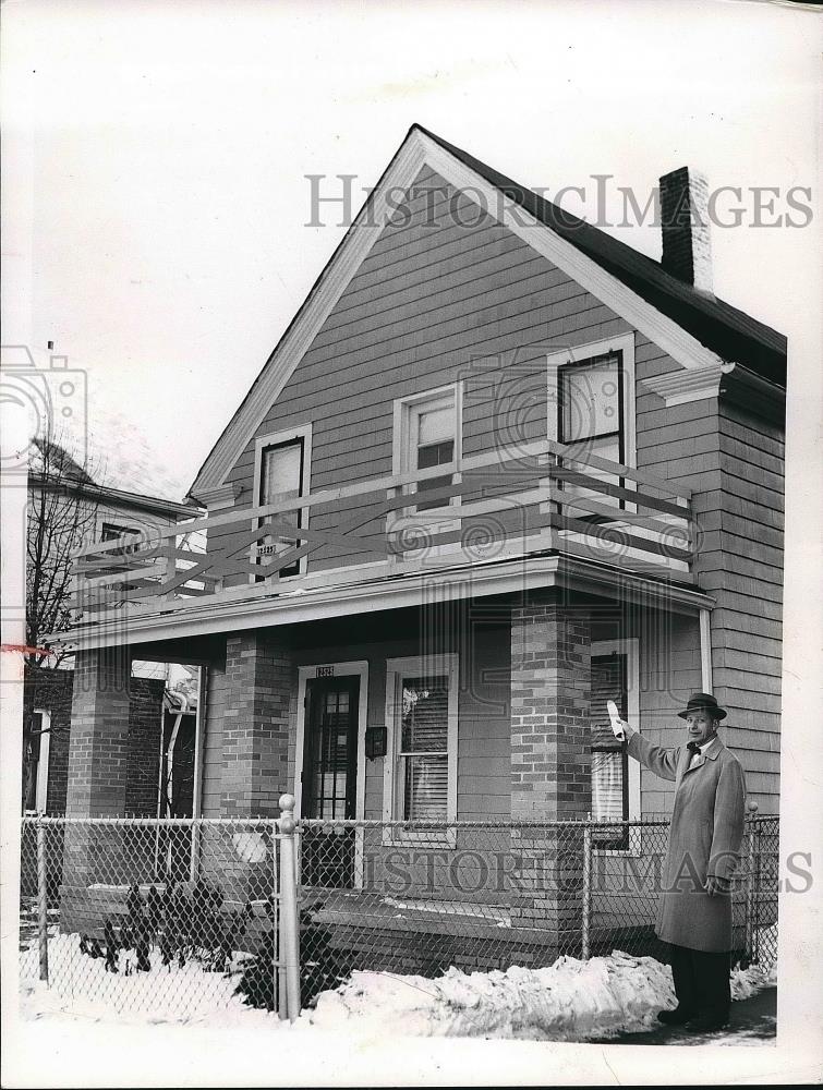 1959 Press Photo Louis Kaduk, Lakewood Building Inspector - nea61873 - Historic Images