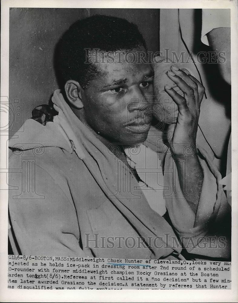 1951 Press Photo Middleweight Boxer Chuck Hunter of Cleveland - nea54922 - Historic Images