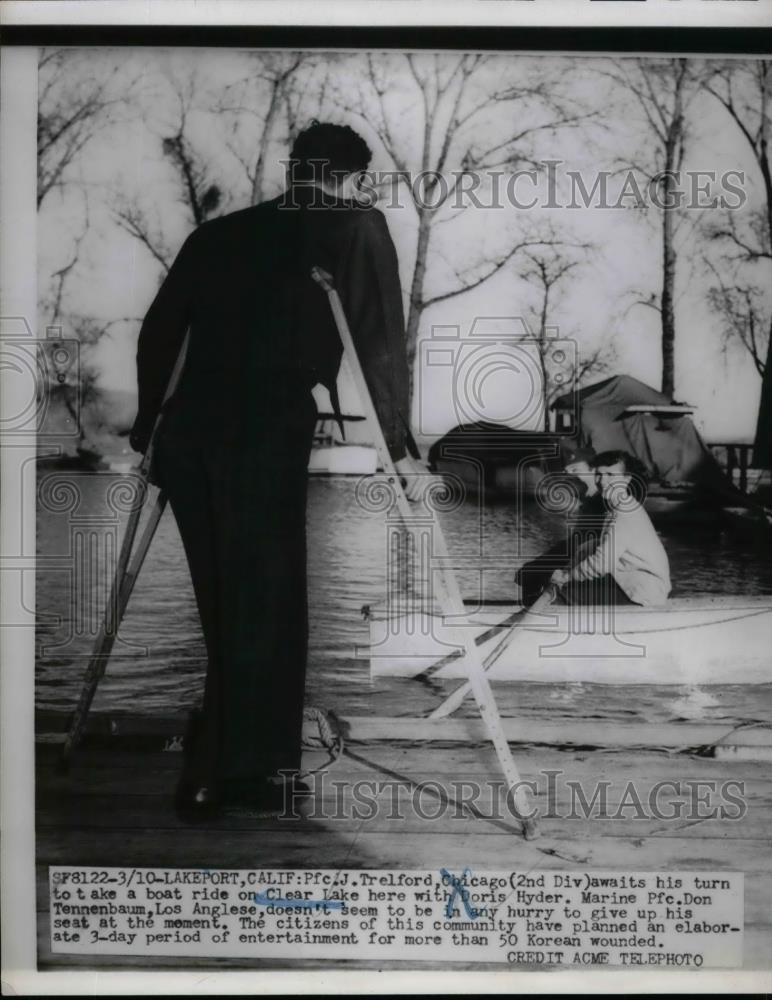 1951 Press Photo Pfc. J. Trelford, Chicago, on Clear Lake, with Doris Hyder - Historic Images