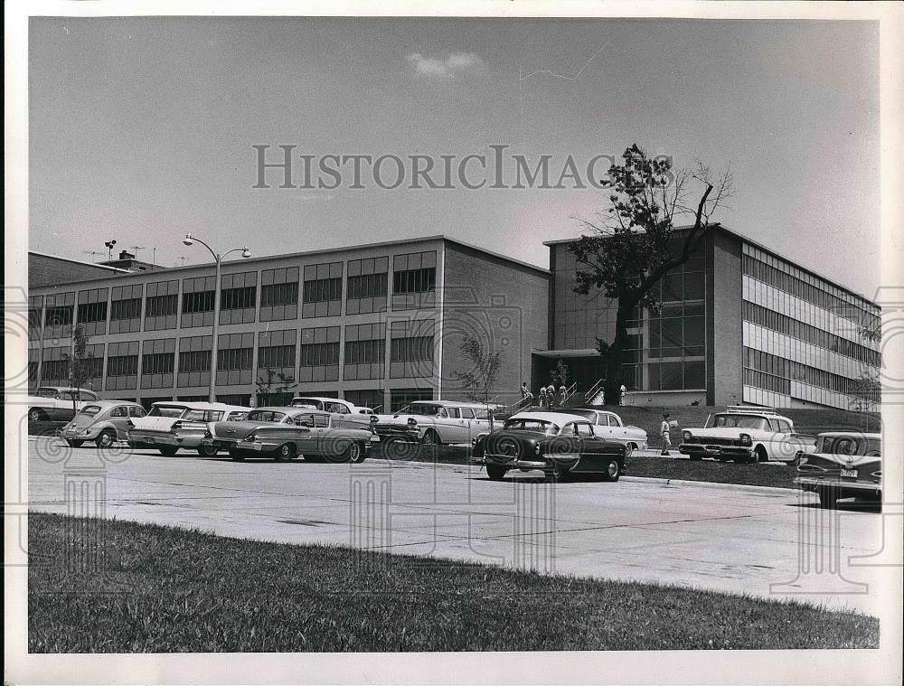 1961 Press Photo Franklin Bell hall in Fort Leavenworth, Kansas. - nea51674 - Historic Images