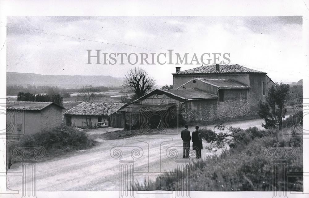 1955 Press Photo &quot;Grand Terre&quot; Sold to Pay for Owner&#39;s Trial in France - Historic Images