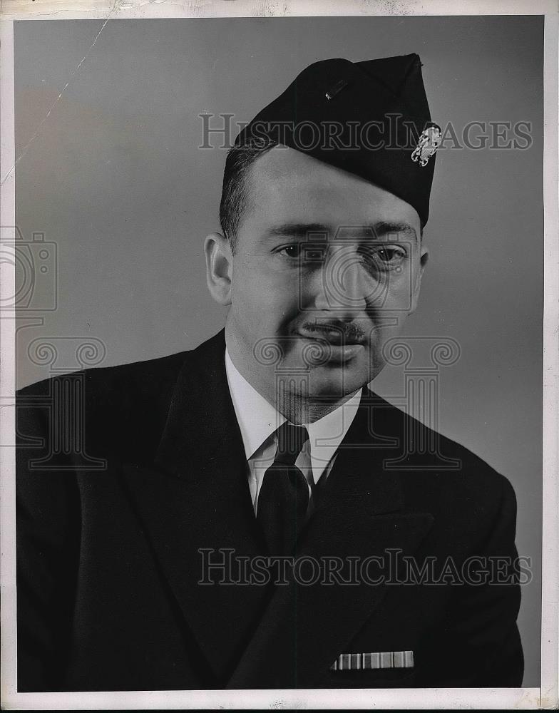 1943 Press Photo Soldier Jno Shea posing for photo - nea56966 - Historic Images