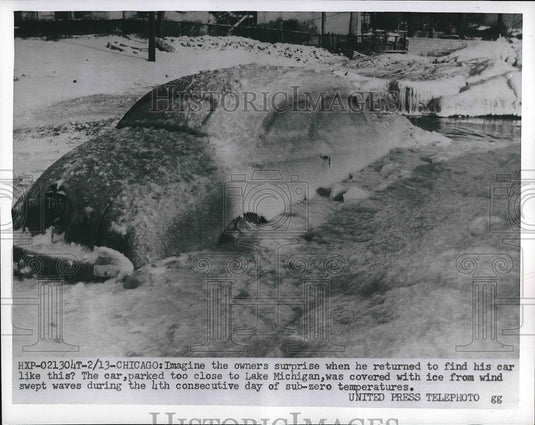 1955 Press Photo Car covered in ice after subzero temperatures - Historic Images