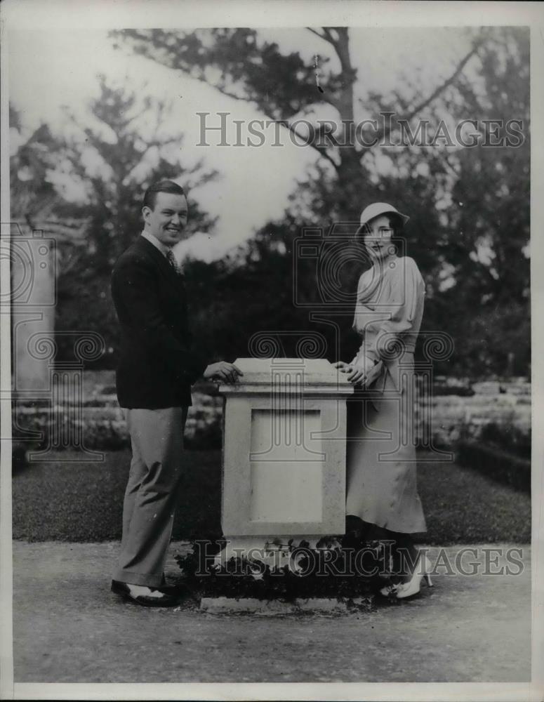 1933 Press Photo Mr. and Mrs. William J. Ward Jr., Bermuda Honeymooners - Historic Images