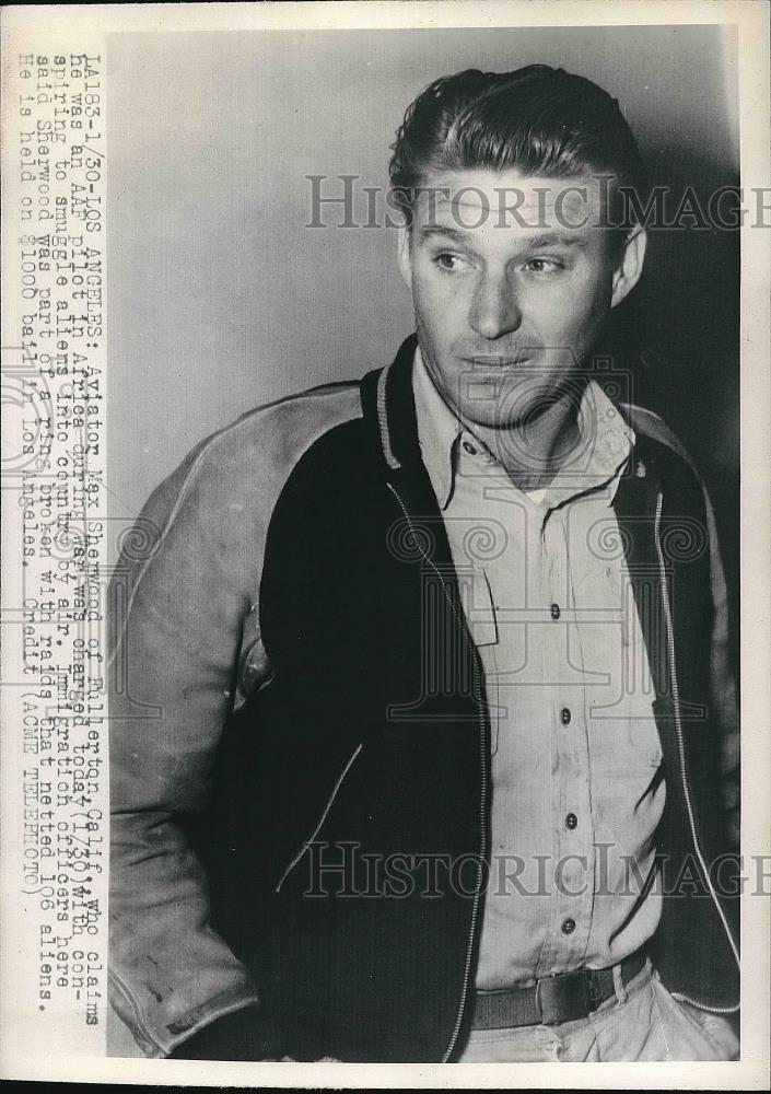 1948 Press Photo Aviator Max Sherwood AAF Pilot in Africa Charged smuggling - Historic Images