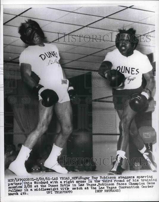 1961 Press Photo Sugar Ray Robinson Otis Woodard - nea54950 - Historic Images