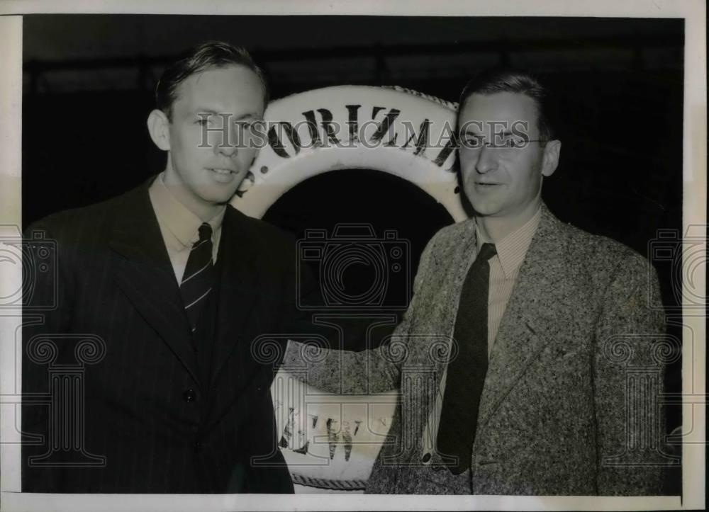 1939 Press Photo Professors Charles Cotterman & Bronson Price - nea59699 - Historic Images