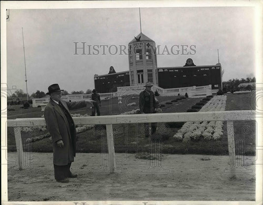 1945 Press Photo Tom Young Track & Grounds Superintendent - nea54653 - Historic Images