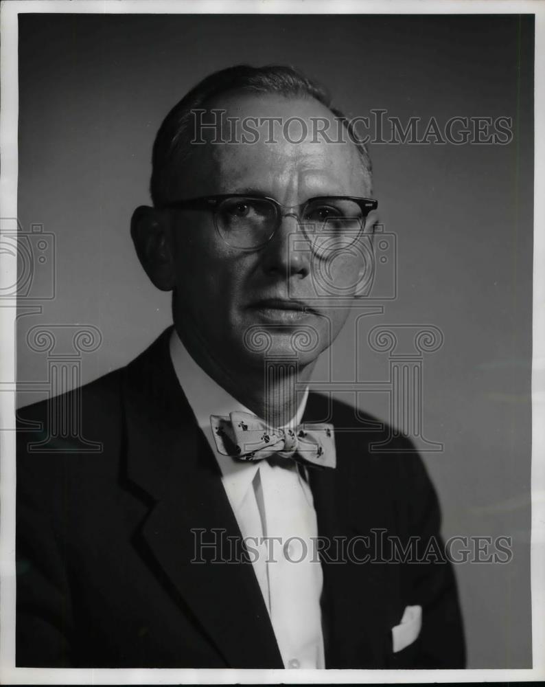 1956 Press Photo Dr. V. Everett Kinsey at award ceremony - nea58832 - Historic Images
