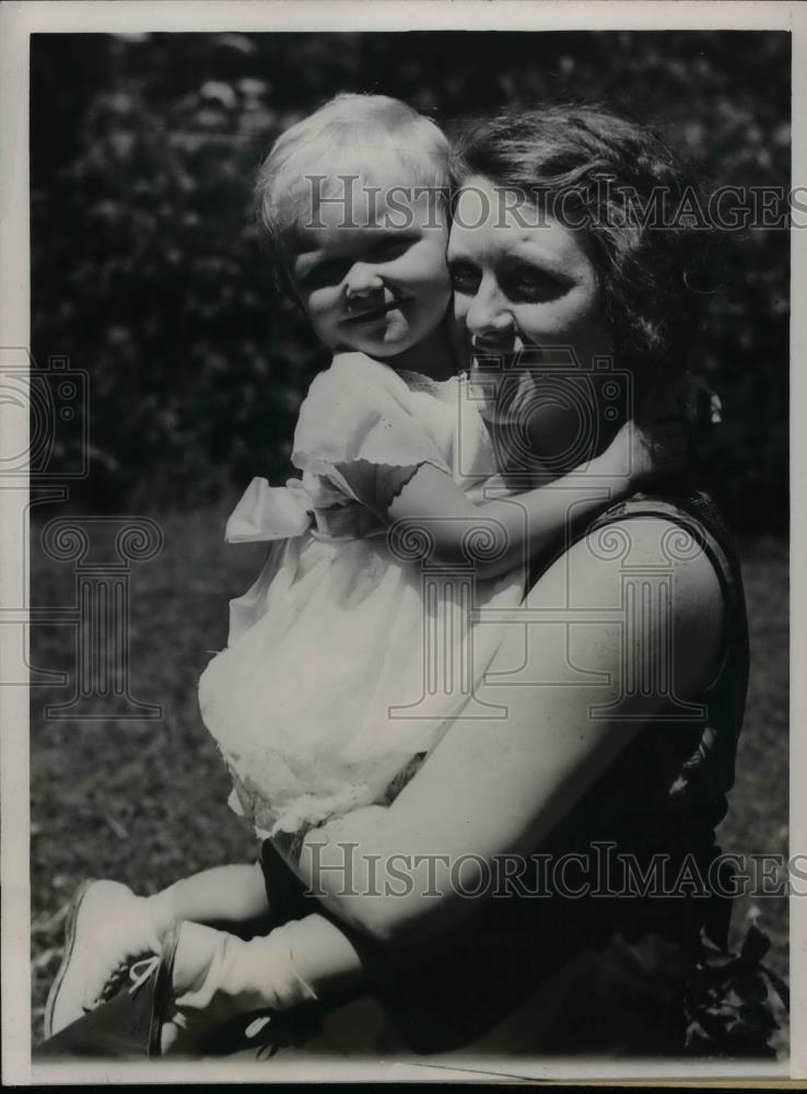 1932 Press Photo Mrs. Jack Durand, Daughter Patricia, Alleged Kidnappers Caught - Historic Images