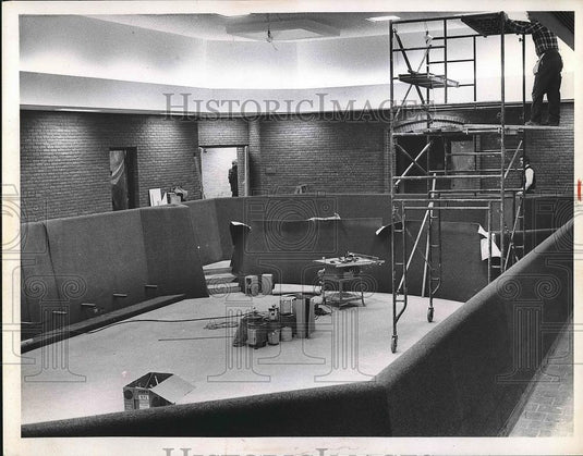 1974 Press Photo Medina Council Chambers - nea64574 - Historic Images