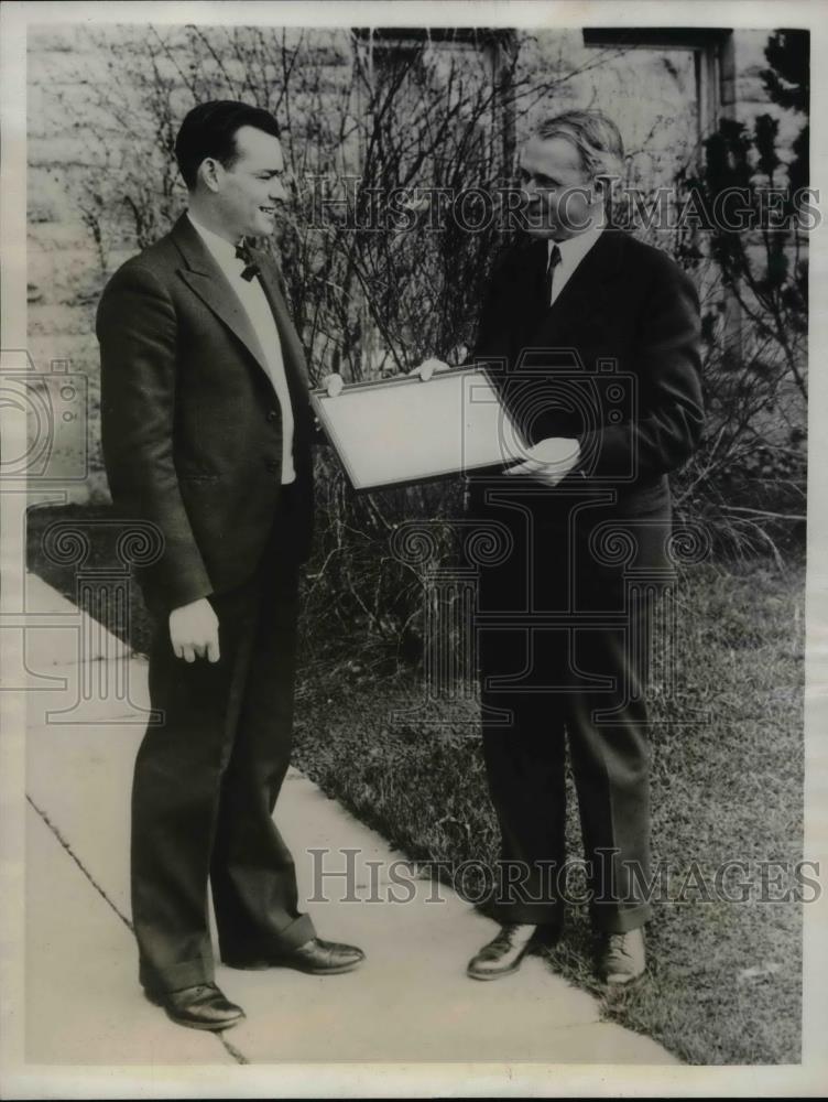 1931 Press Photo AWash State College Bill Ross & Red Cross Dr EO Holland - Historic Images