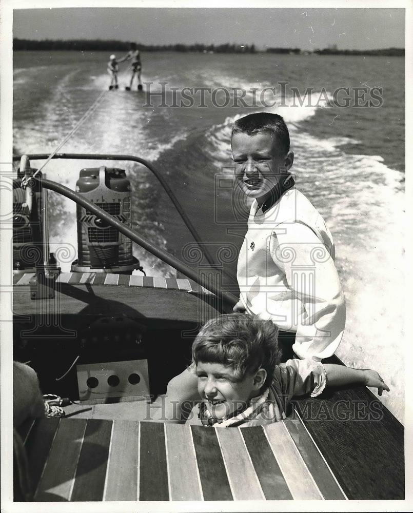 1953 Press Photo Peggy, Dubbie O&#39;Neill, Children of Governor C. William O&#39;Neill - Historic Images