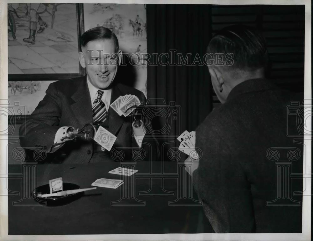 1944 Press Photo Veteran Charles McGonegal playing cards with prosthetic - Historic Images