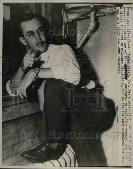 1947 Press Photo J. Thomas Davey, General Lee's driver - nea66576 - Historic Images
