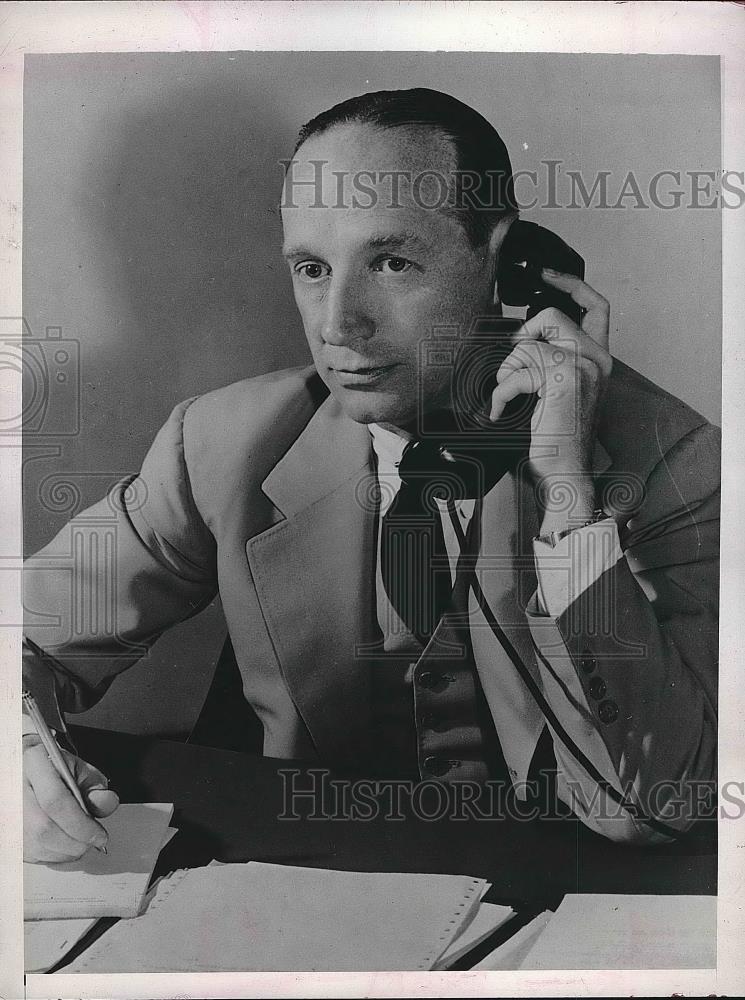 1943 Press Photo James Brownlee, US Price Administration - nea68459 - Historic Images