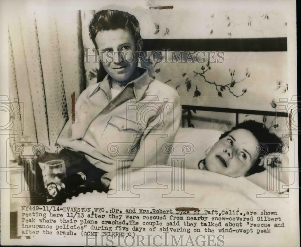 1947 Press Photo Dr. and Mrs. Robert Dyke Rescued From Gilbert Peak Plane Crash - Historic Images