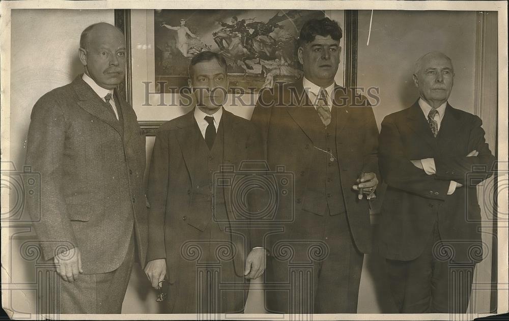 1927 Press Photo Chairman J. Weston Allen, Newton Baker, P. Johnstone, J. Havey - Historic Images