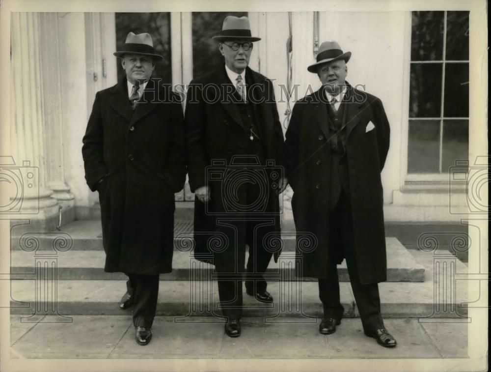 1933 Press Photo A.E. Hutchison, W.S. Stevens, T.D. Webb, Bank Executives - Historic Images