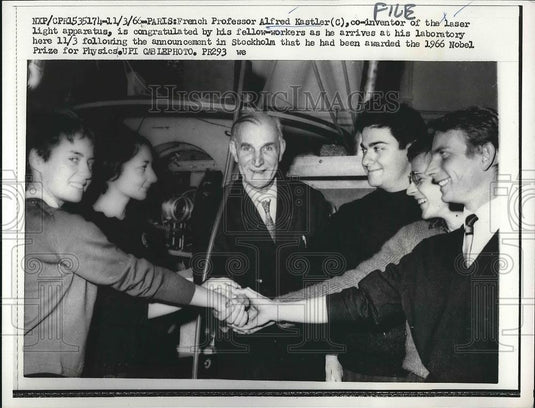 1966 Press Photo Alred Kastler, Co Inventor, Laser Light Apparatus, Nobel Prize - Historic Images