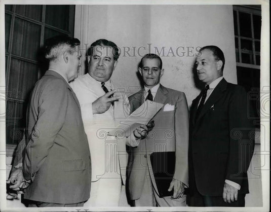 1942 Press Photo Carlos Martins, Brazilian Ambassador, Amaro Bittencourt - Historic Images