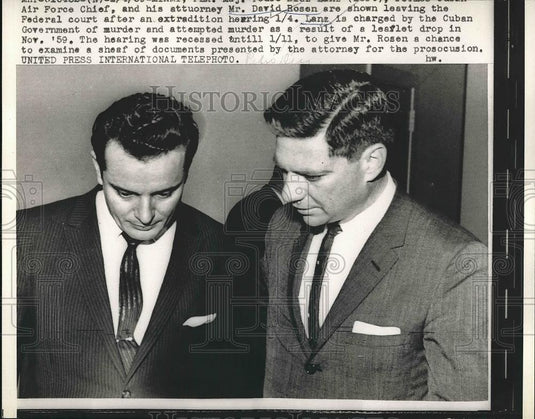 1966 Press Photo And Air Force chief and his attorney Mr. David Rosen - Historic Images