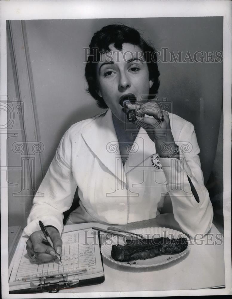 1956 Press Photo Mr sPhyllis Tamor, professional steak taster - nea69910 - Historic Images