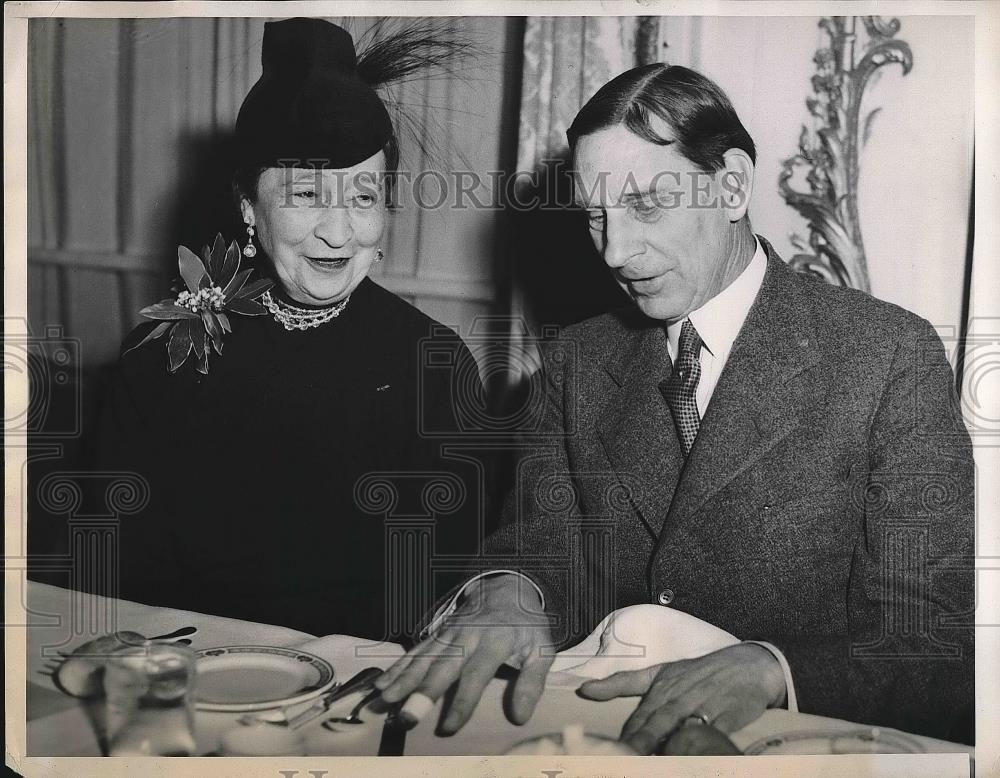 1938 Press Photo Dr. Ray Lyman Wilbur, Mrs. Ashton Potter, Republican Club - Historic Images
