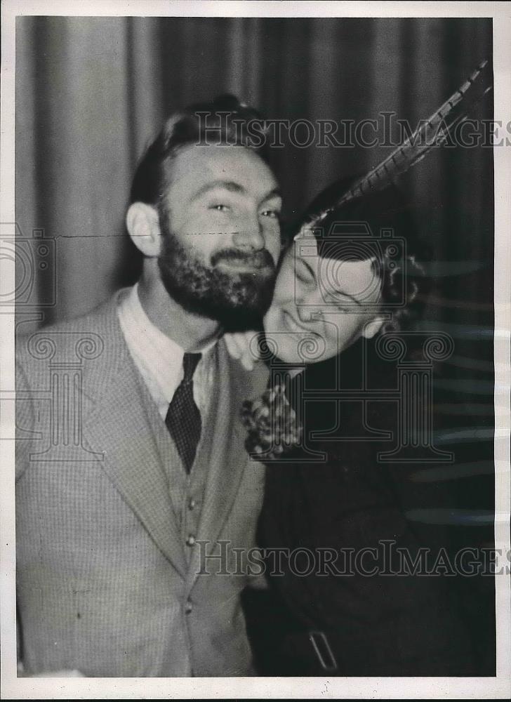 1937 Press Photo Dadie Bunn Elizabeth Wright - nea71373 - Historic Images