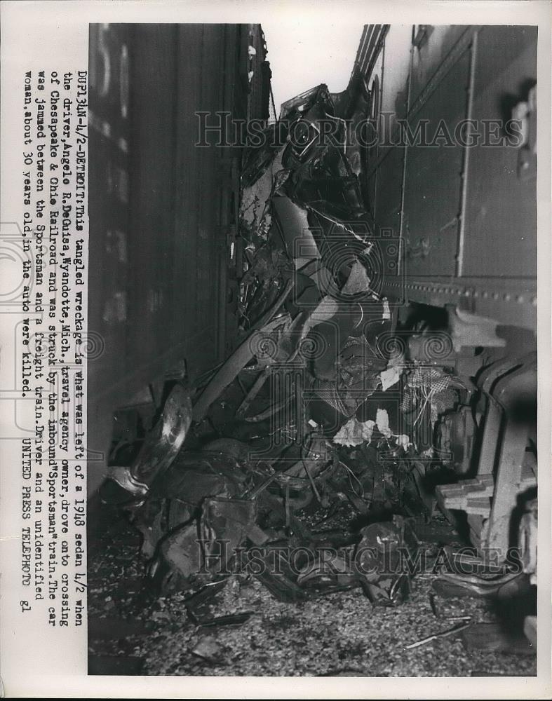 1954 Press Photo Detroit, Mich wreckage of auto &amp; train smash - nea88382 - Historic Images