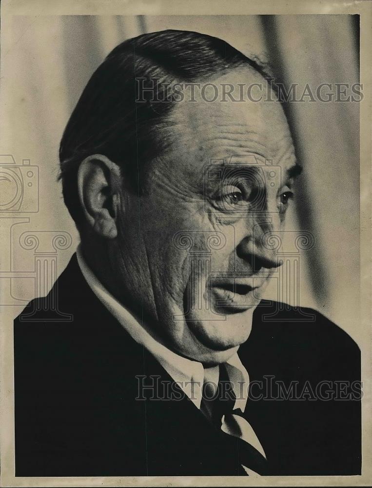 1974 Press Photo US Attorney General, William Saxbe - nea77724 - Historic Images