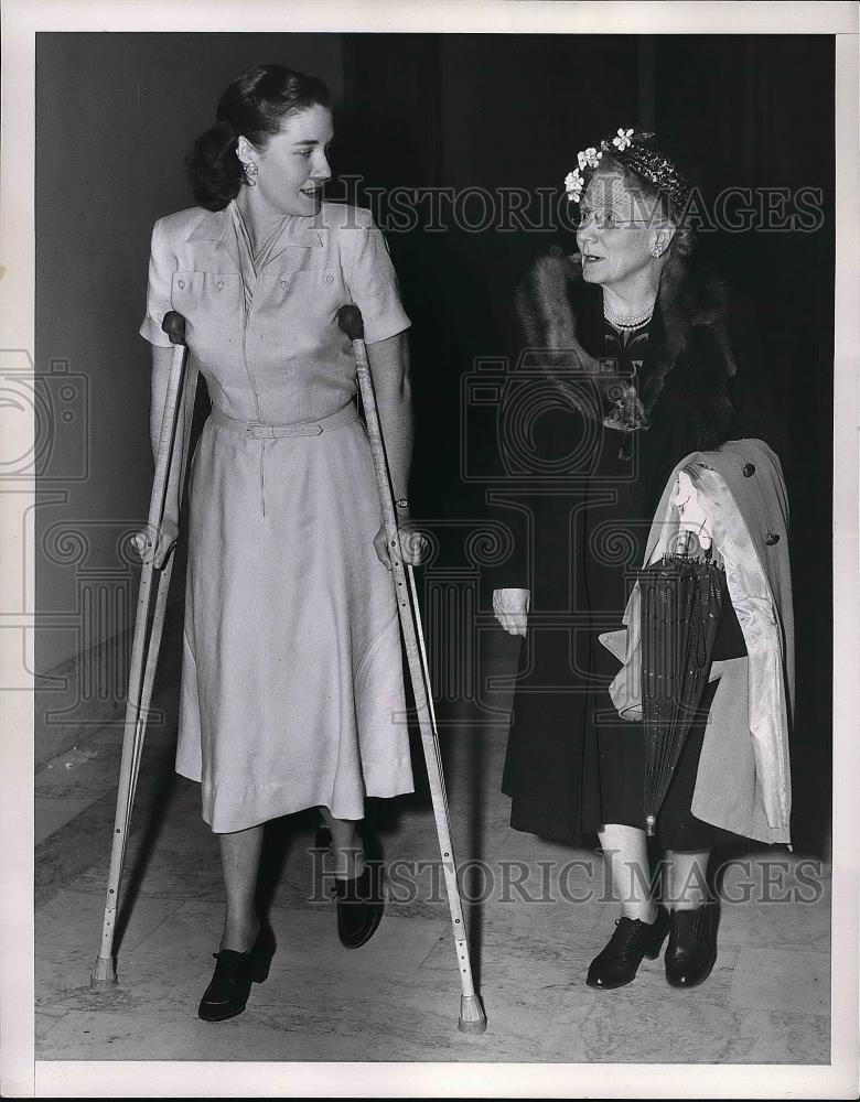 1951 Press Photo Miss Jean Kerr Senator Joseph McCarthy Wisconsin Assistant - Historic Images