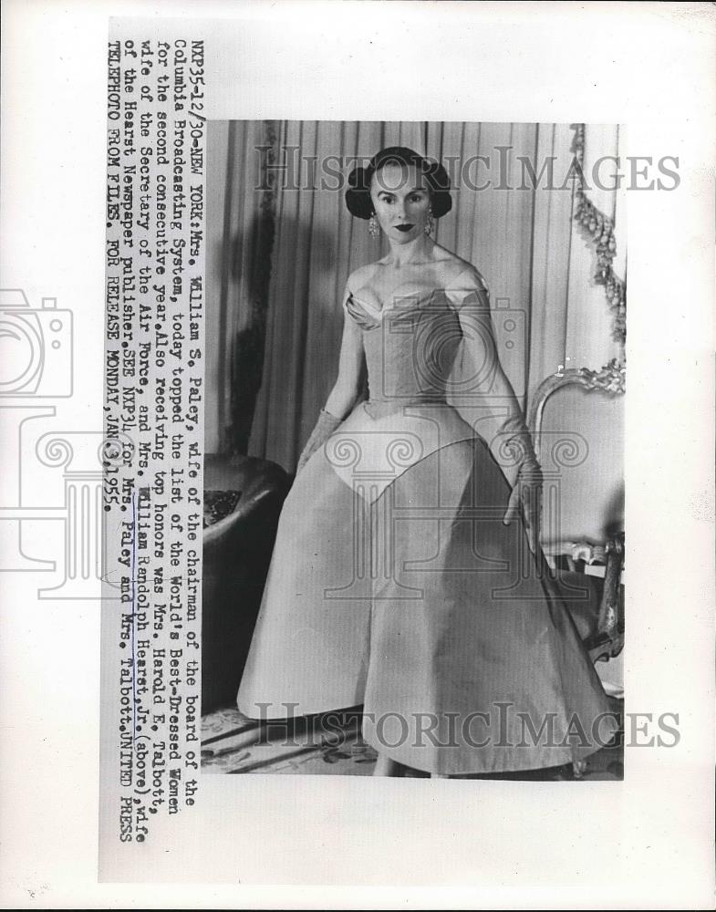 1955 Press Photo William S Paley Columbia Broadcasting System Best Dressed Women - Historic Images