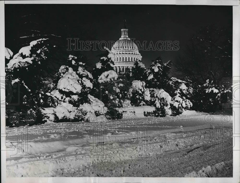 1934 Press Photo Washington D.C. capitol blanketed in snow - nea84509 - Historic Images