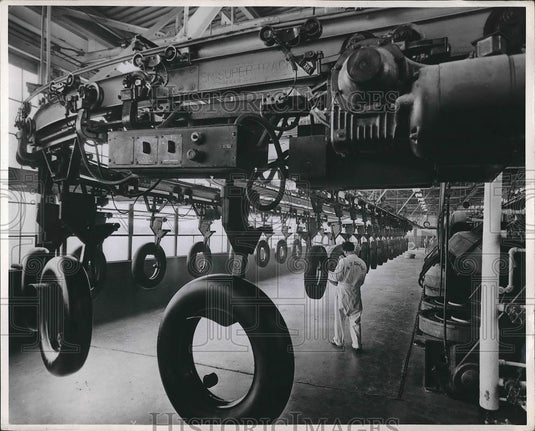 1952 Press Photo Tire production line at Goorrich plant - nea90956 - Historic Images