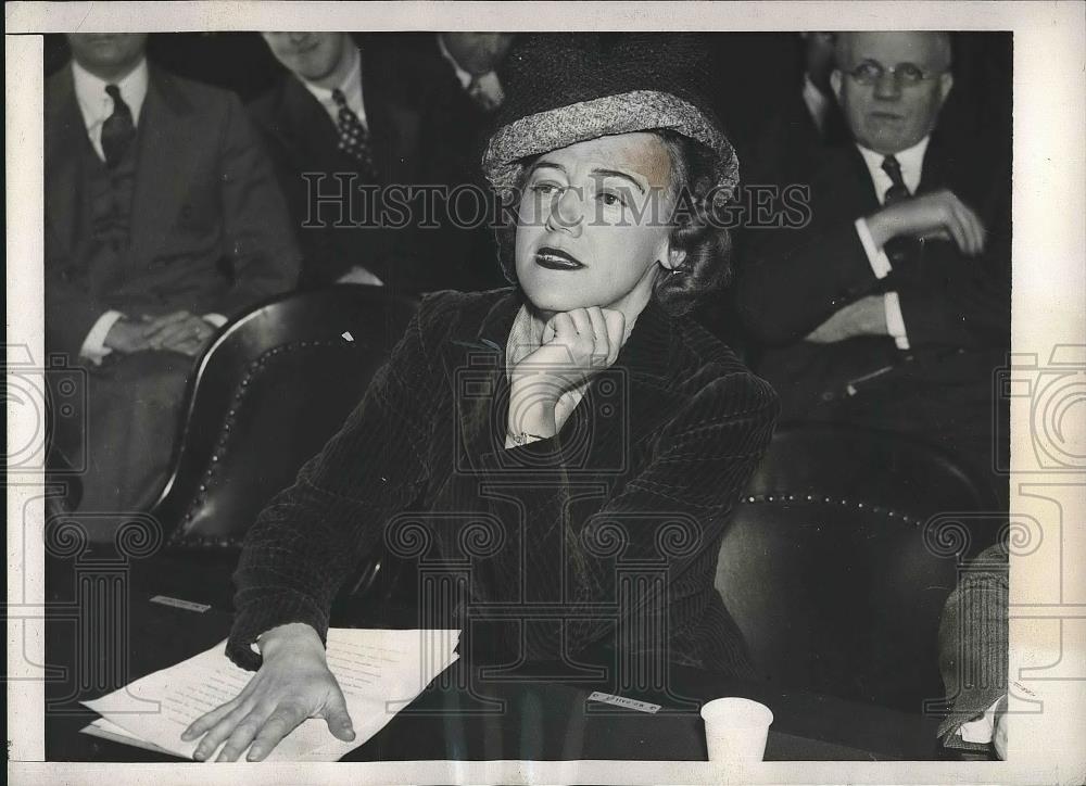 1938 Press Photo Bruce Gould, Co-Editor of the Ladies Home Journal, as she - Historic Images
