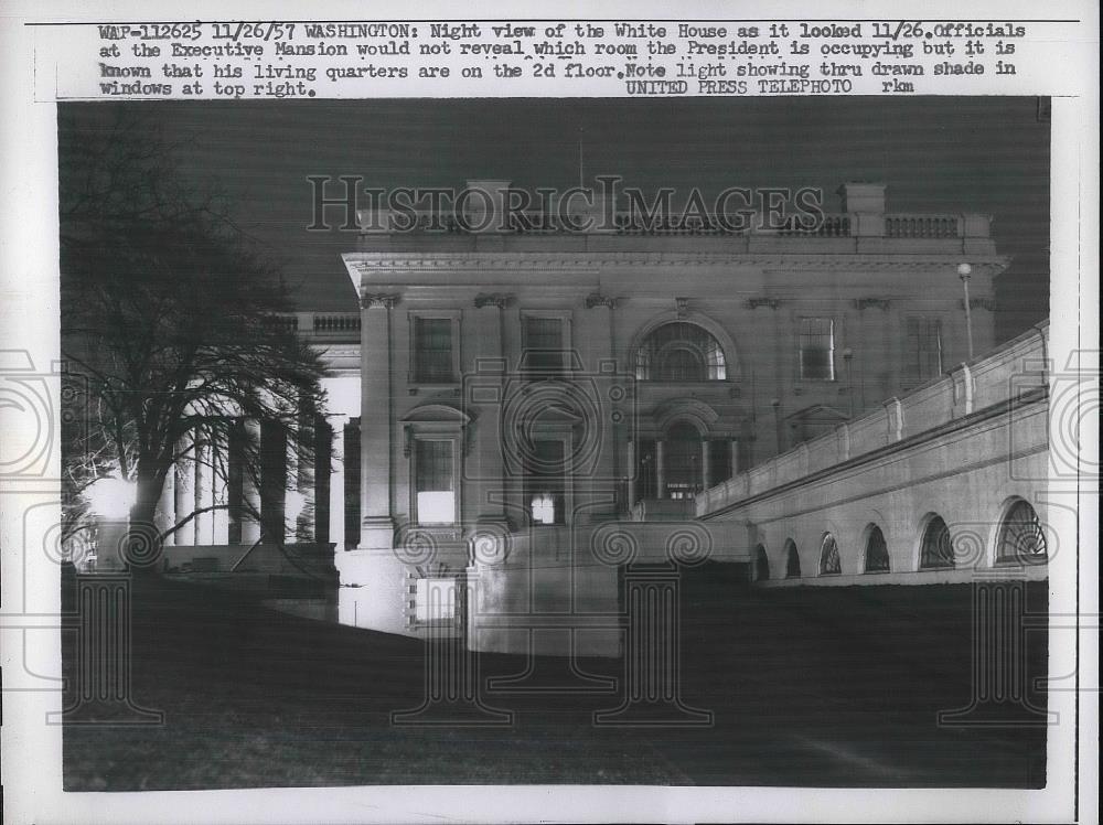 1957 Press Photo Night View Of White House In Washington D.C. - nea94926 - Historic Images
