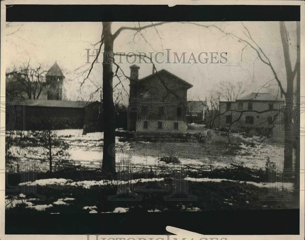 1926 Press Photo Village hall Center Weston - nea90110 - Historic Images