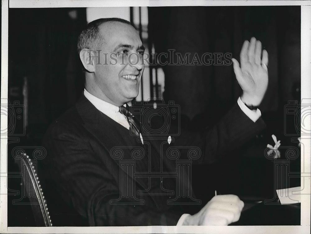 1937 Press Photo Alan Linburg of the NYSE Testifies Befoere Senate Committee - Historic Images