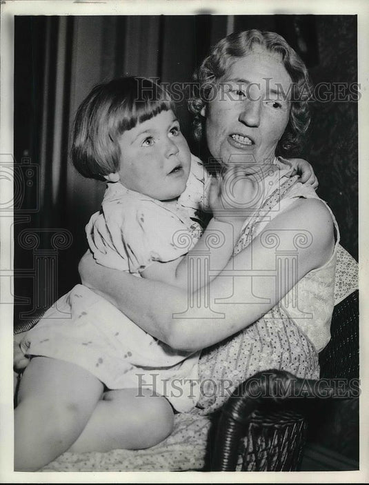 1936 Press Photo Mrs C.H. Hess & Her Daughter Edna Jones - nea80053 - Historic Images