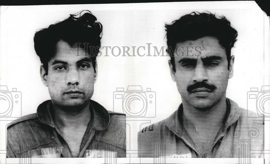 1971 Press Photo Calcutta, India pilot Khalil Ahmed, Lt Parwez Mehsi - nea82060 - Historic Images
