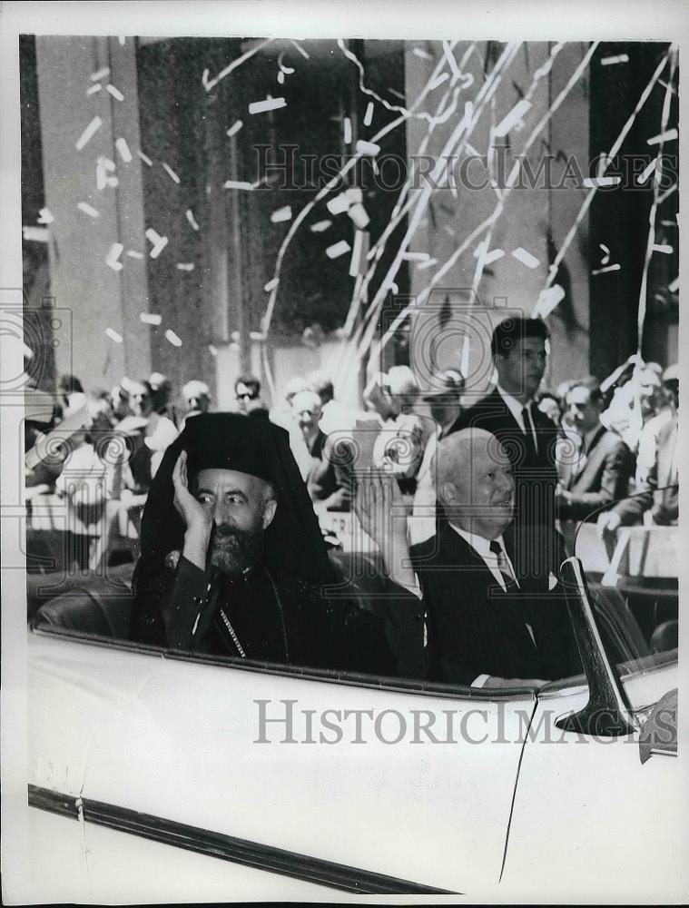 1962 Press Photo Cypress President Archbishop Makarios Riding in Parade - Historic Images