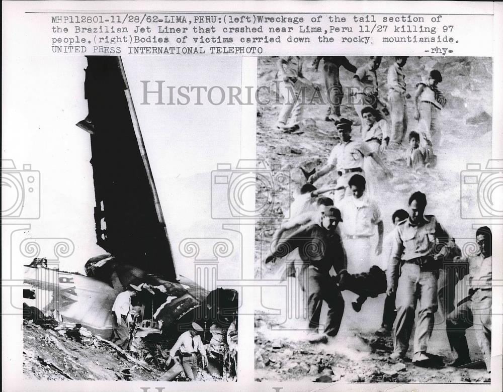 1962 Press Photo Lima, Peru, Wreckage of Brazilian jet liner crash - nea76501 - Historic Images