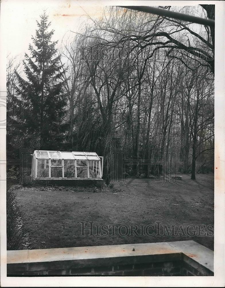 1954 Press Photo Philip Bradstock home in Elyria, Ohio - nea77699 - Historic Images