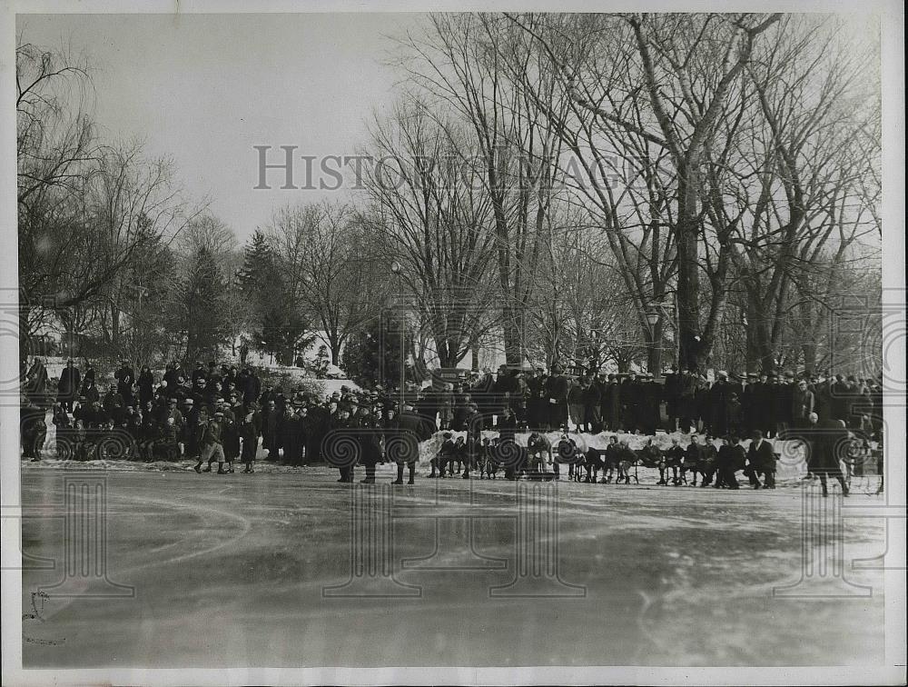 1934 Press Photo General Scene Of Crowd - nea86484 - Historic Images