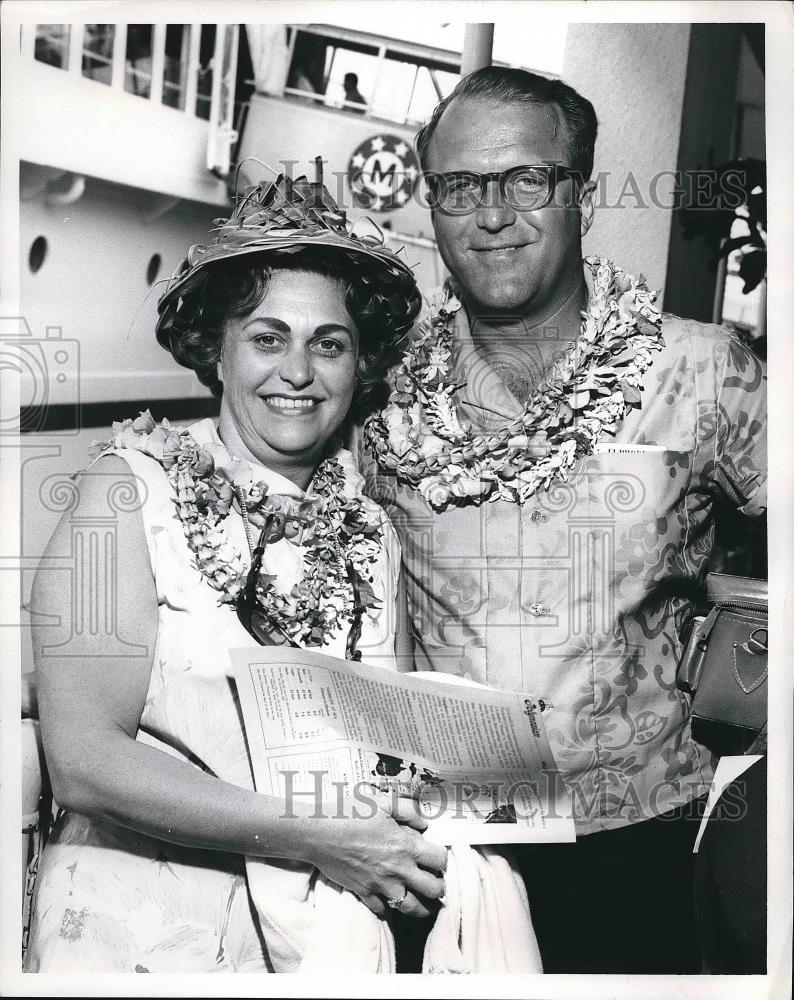 1967 Press Photo Mr. and Mrs. Jerry Vencl in Cleveland Heights - nea84628 - Historic Images